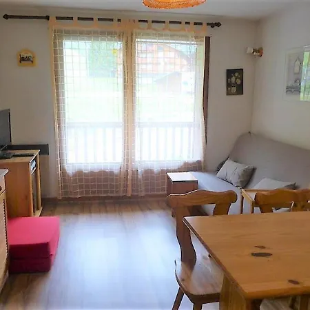 Petit Cocon 2* Au Pied Des Pistes, 4/5 Pers., Parking, Wifi, Animaux Admis, Areches-beaufort - Fr-1-342-247 Apartamento Beaufort (Savoie)